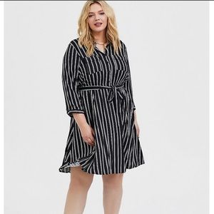 Torrid Black & White Striped Challis shirt dress